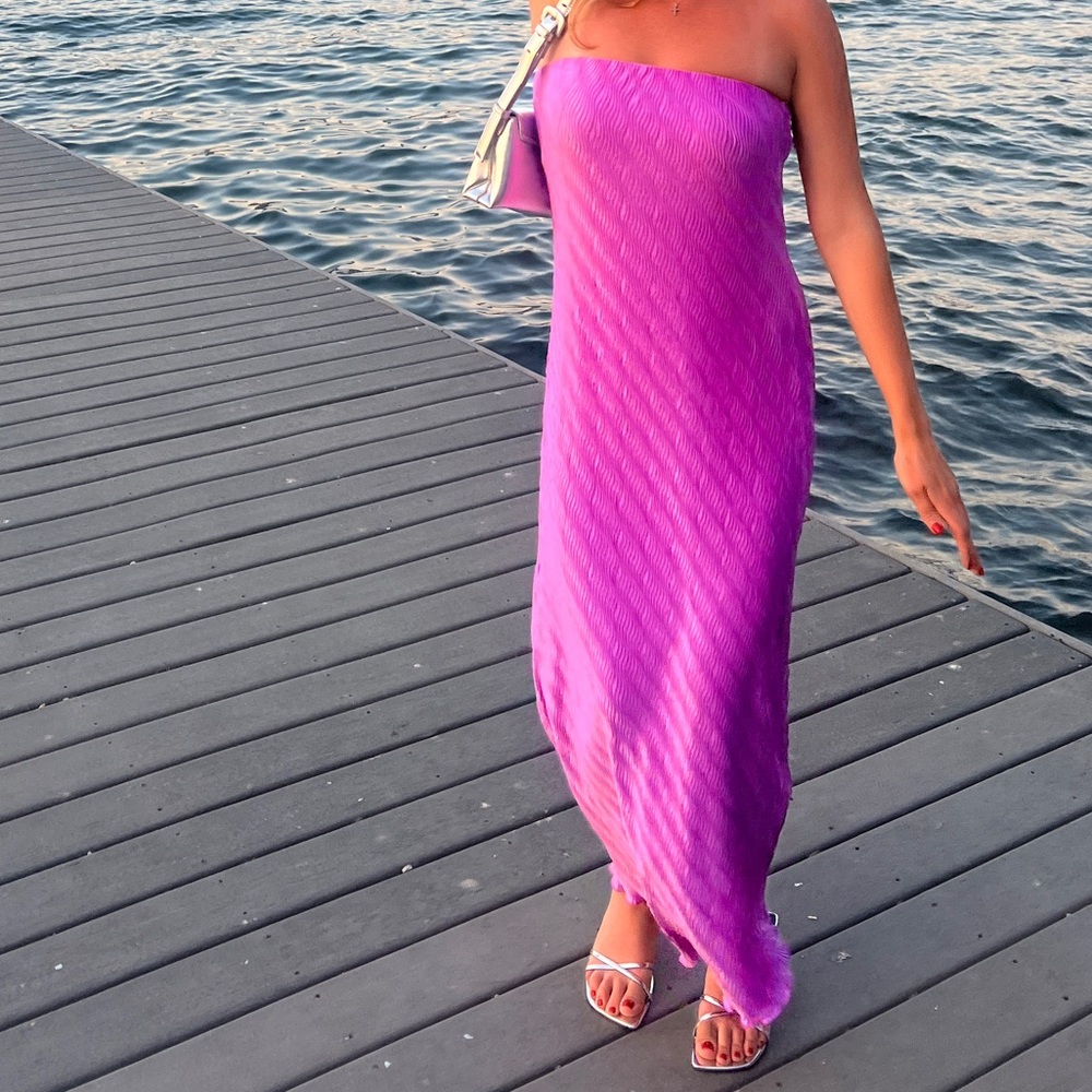 Astr Purple Midi Dress - Picture 3 of 4